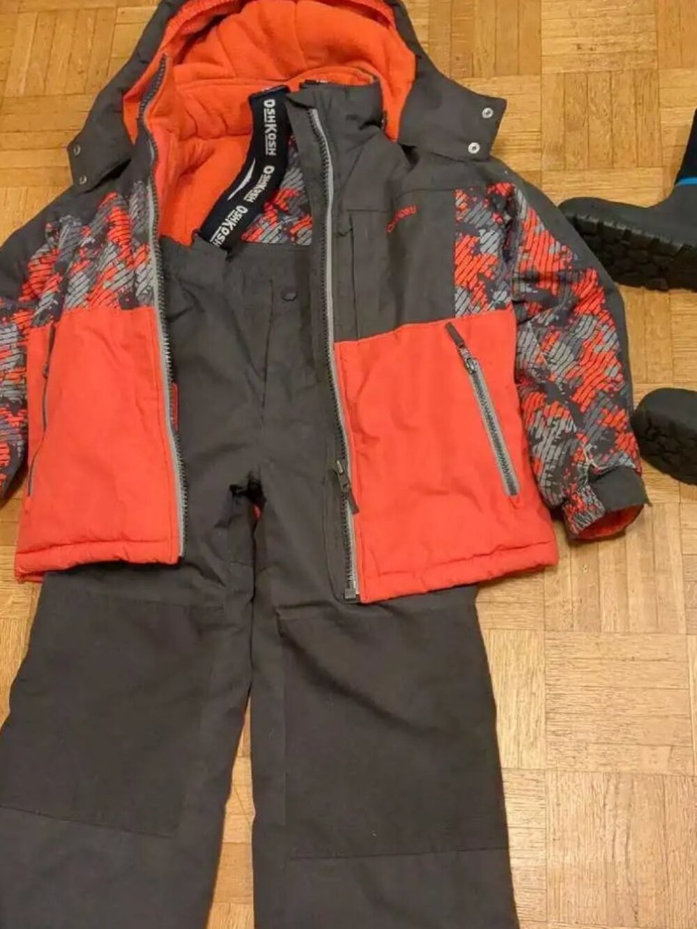 Kids' Boy's OshKosh Winter 2-Piece Snowsuit Set - Size 6